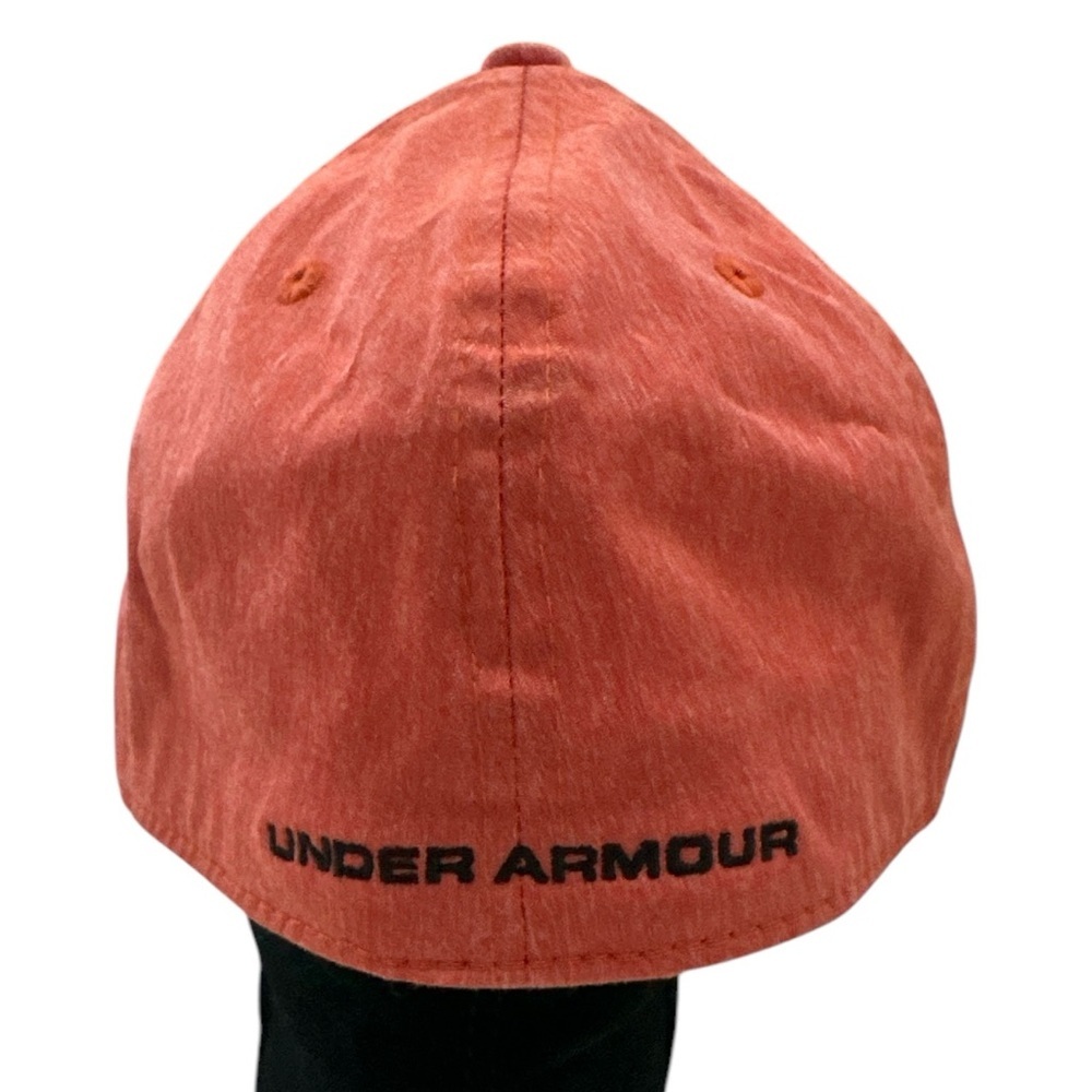 EUC Boys Under Armour Red + Black Fitted Baseball Cap Youth Small/Medium - Picture 2 of 3